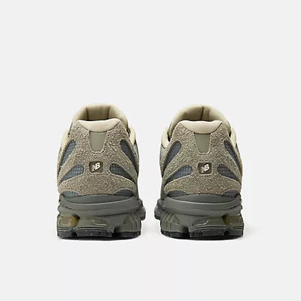 Stone Island X New Balance ABZORB 1890 scarpe
