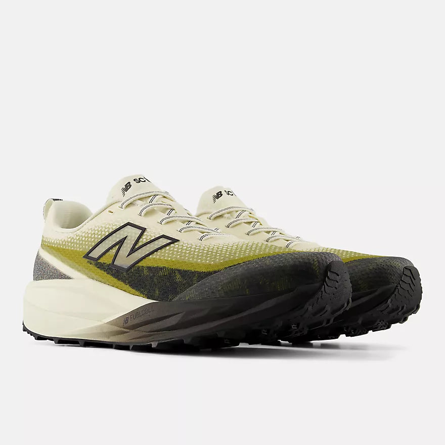FuelCell SuperComp Trail v2 scarpe